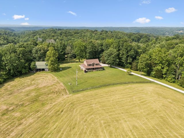 4255 McFall Rd, Cumberland City, TN 37050