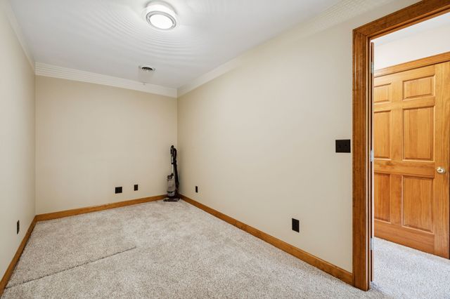 4255 McFall Rd, Cumberland City, TN 37050