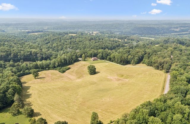 4255 McFall Rd, Cumberland City, TN 37050