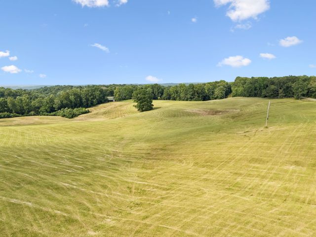 4255 McFall Rd, Cumberland City, TN 37050
