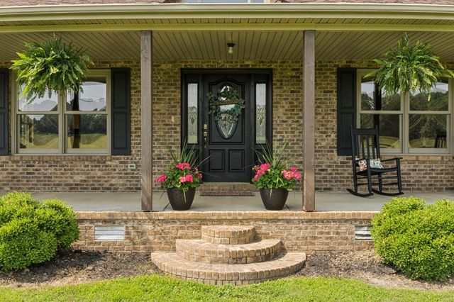 4255 McFall Rd, Cumberland City, TN 37050