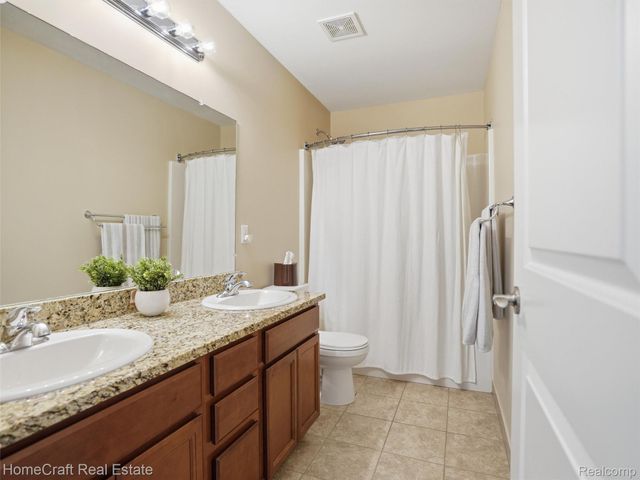 8836 AMARANTH Lane, Ypsilanti Charter Township, MI 48197