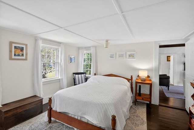 95 Queen Anne Dr, Eastham, MA 02642