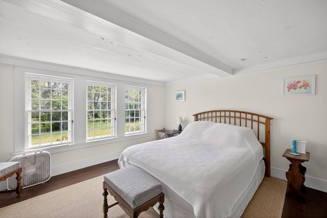 95 Queen Anne Dr, Eastham, MA 02642