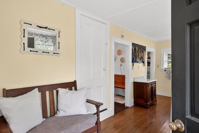 95 Queen Anne Dr, Eastham, MA 02642