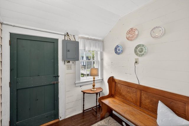 95 Queen Anne Dr, Eastham, MA 02642