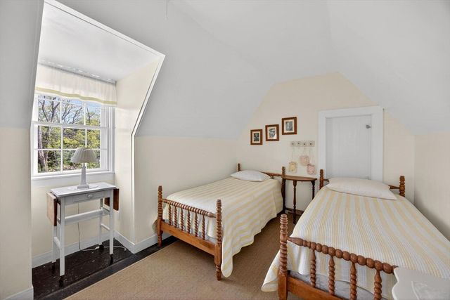 95 Queen Anne Dr, Eastham, MA 02642