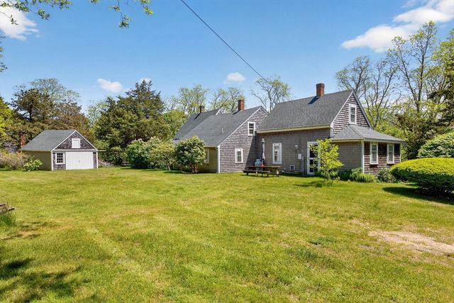 95 Queen Anne Dr, Eastham, MA 02642