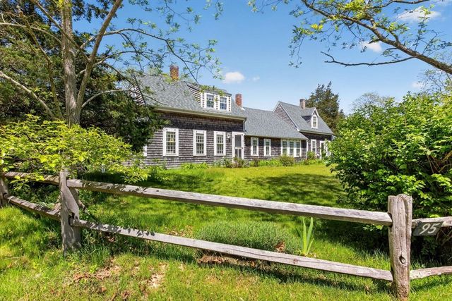 95 Queen Anne Dr, Eastham, MA 02642