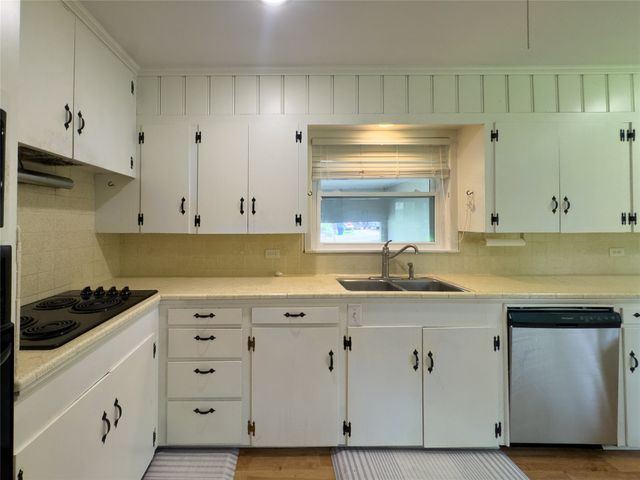 107 Bluebird, Mt Pleasant, TX 75455