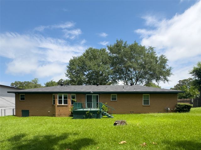 107 Bluebird, Mt Pleasant, TX 75455