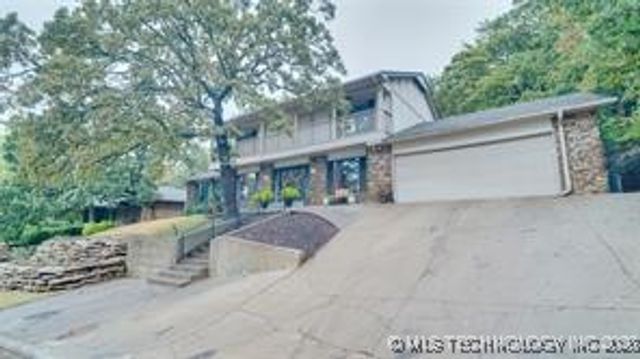 4207 E 78th Street, Tulsa, OK 74136