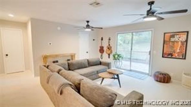 4207 E 78th Street, Tulsa, OK 74136