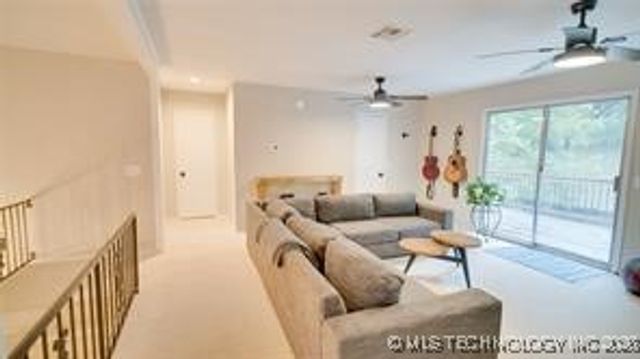 4207 E 78th Street, Tulsa, OK 74136