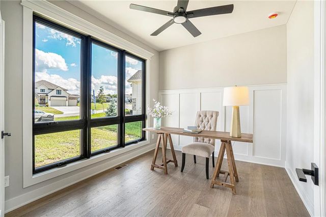 2319 SW Serena Place, Lee's Summit, MO 64082