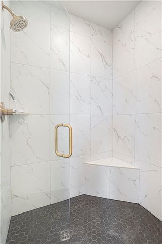 2319 SW Serena Place, Lee's Summit, MO 64082