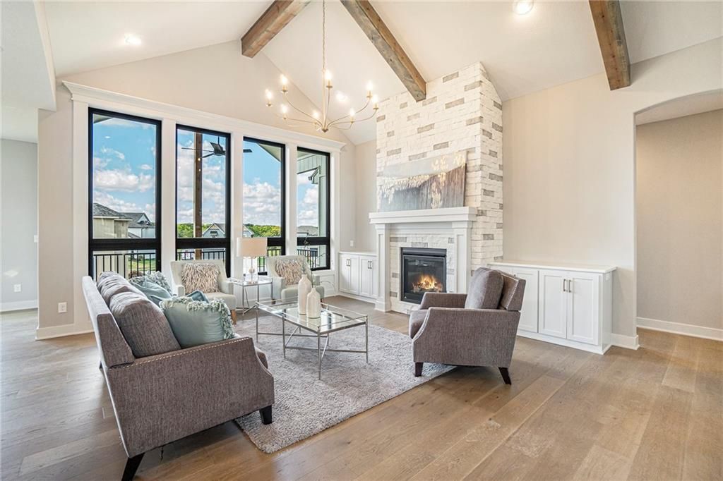 2319 SW Serena Place, Lee's Summit, MO 64082