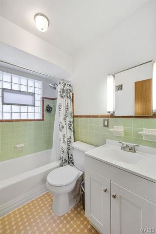 7800 Murdoch Avenue, Shrewsbury, MO 63119