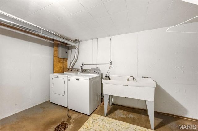 7800 Murdoch Avenue, Shrewsbury, MO 63119