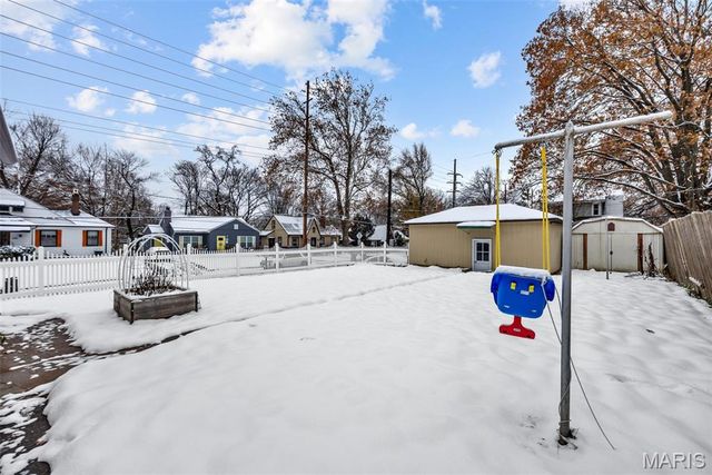 7800 Murdoch Avenue, Shrewsbury, MO 63119