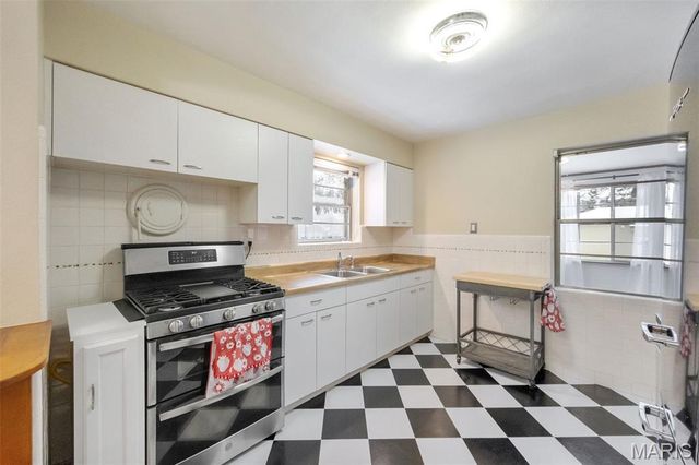 7800 Murdoch Avenue, Shrewsbury, MO 63119