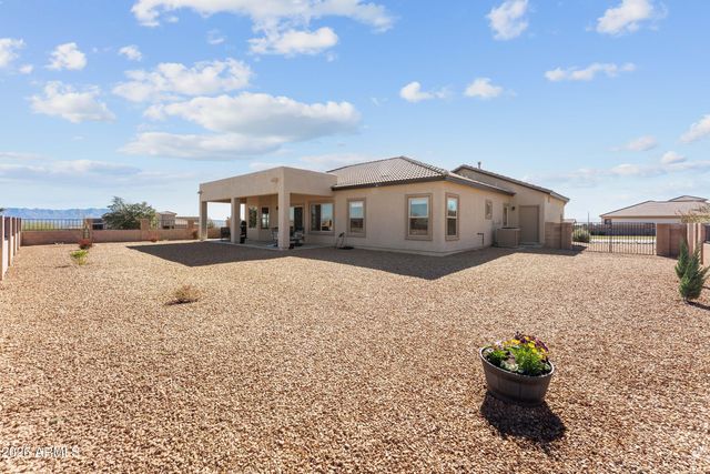 6209 E SADDLEHORN Circle, Hereford, AZ 85615