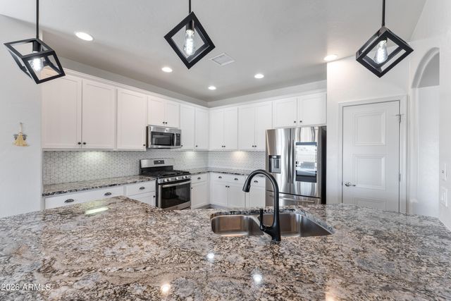 6209 E SADDLEHORN Circle, Hereford, AZ 85615