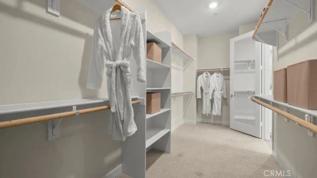 1990 Pyrenes Place, Santa Paula, CA 93060