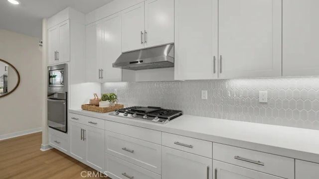 1990 Pyrenes Place, Santa Paula, CA 93060