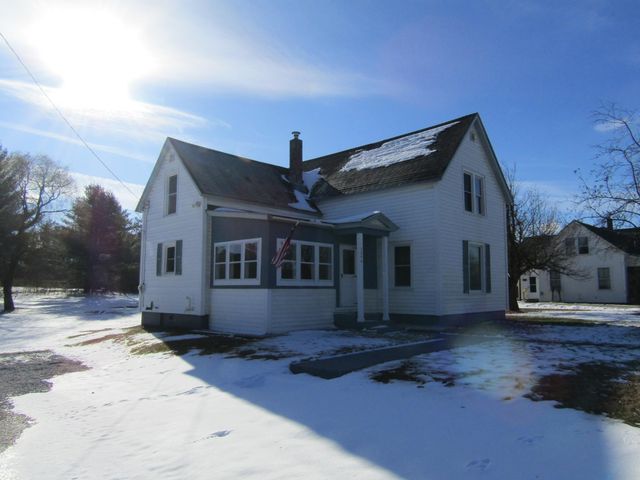 3046 VT Route 105, Sheldon, VT 05483