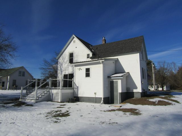3046 VT Route 105, Sheldon, VT 05483
