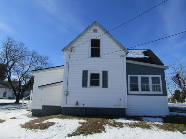 3046 VT Route 105, Sheldon, VT 05483
