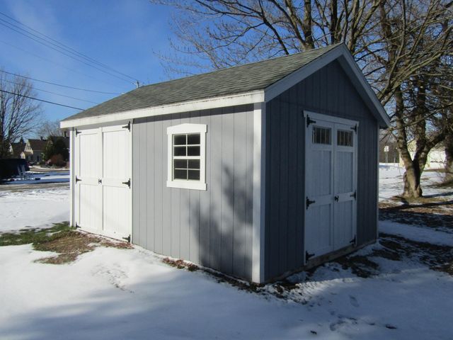 3046 VT Route 105, Sheldon, VT 05483