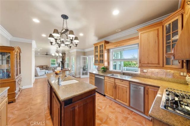 40570 Calle Fiesta, Temecula, CA 92591