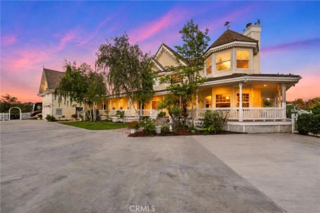 40570 Calle Fiesta, Temecula, CA 92591