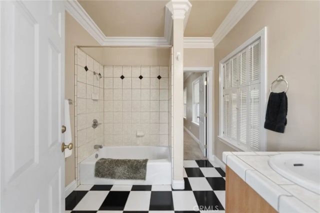 40570 Calle Fiesta, Temecula, CA 92591