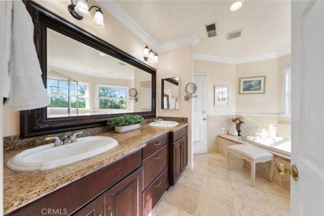 40570 Calle Fiesta, Temecula, CA 92591