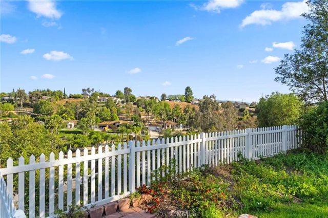 40570 Calle Fiesta, Temecula, CA 92591