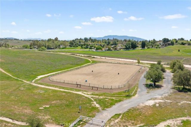 40570 Calle Fiesta, Temecula, CA 92591