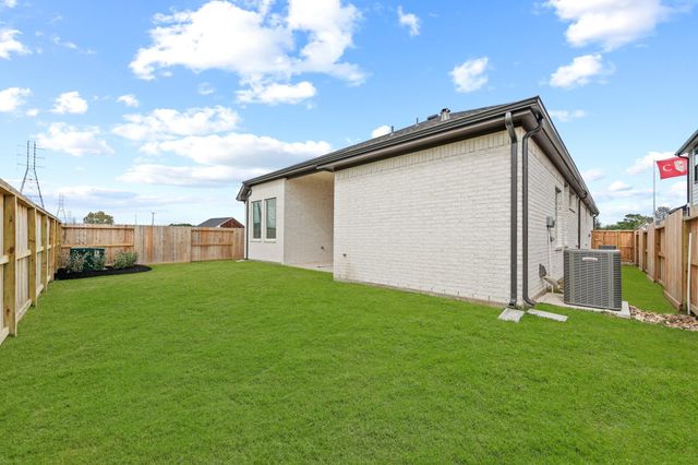 12059 Crooked Creek Lane, Santa Fe, TX 77510