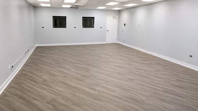 6110 S Western Avenue, Chicago, IL 60636
