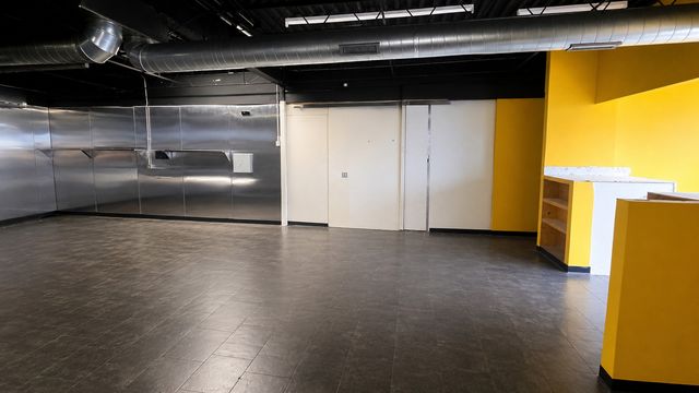 6110 S Western Avenue, Chicago, IL 60636