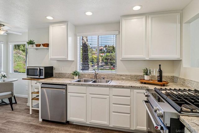 1532 Glenwood Dr, San Diego, CA 92103