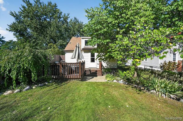 4369 Richalva Court, Waterford, MI 48329