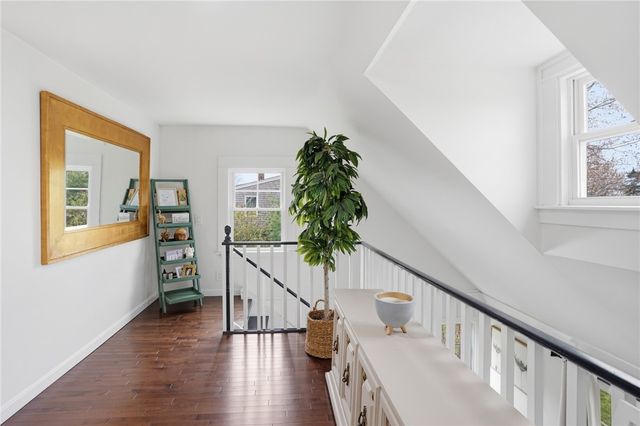 8 Emery Road, Warren, RI 02885