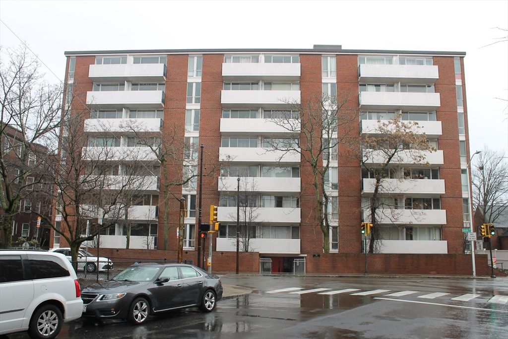 29 Concord Ave 815, Cambridge, MA 02138