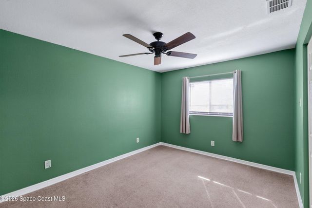 352 Jacaranda Avenue NW, Palm Bay, FL 32907