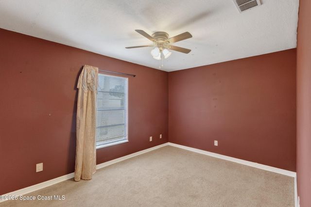 352 Jacaranda Avenue NW, Palm Bay, FL 32907