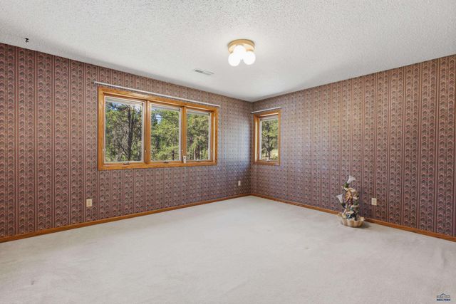 6130 TIMBERLINE RD W, Rapid City, SD 57702