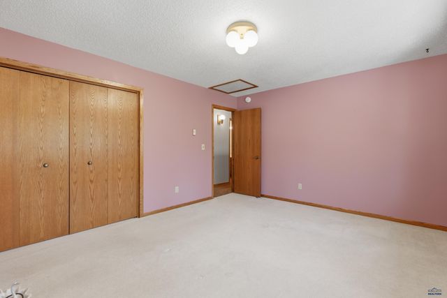 6130 TIMBERLINE RD W, Rapid City, SD 57702